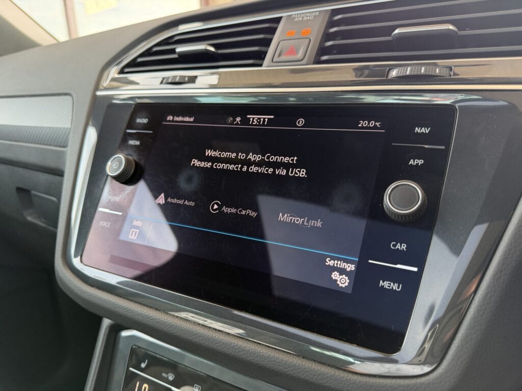 2022 Volkswagen Tiguan 2.0 TDI 4Motion R-Line 5dr DSG Euro 6
