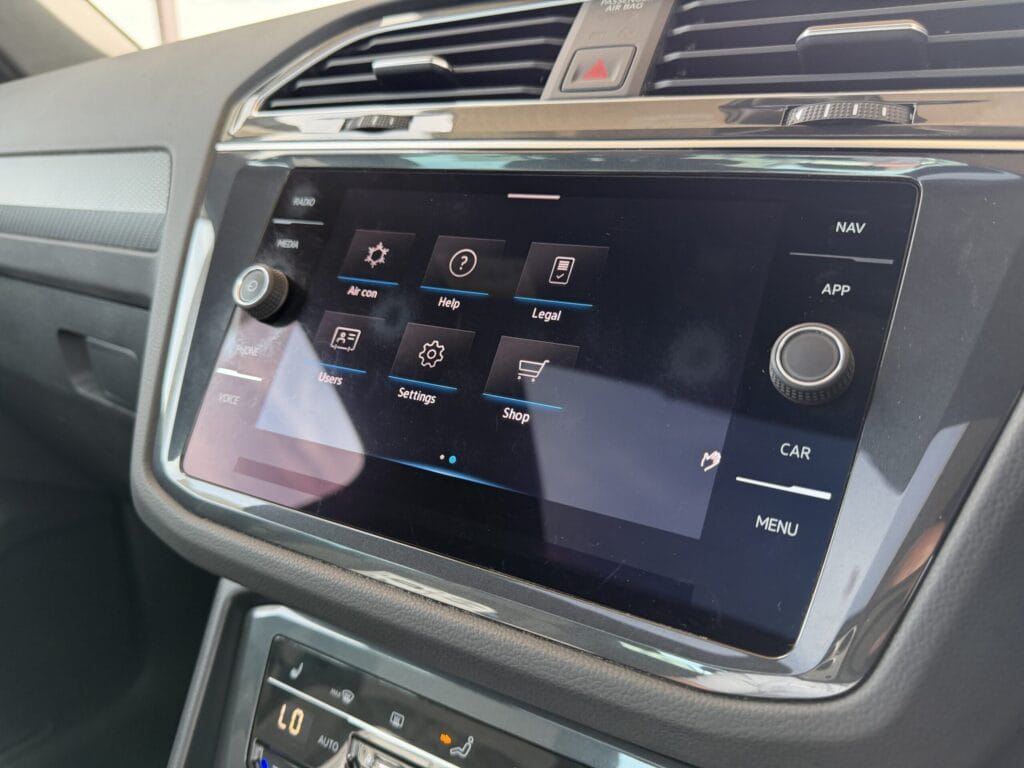 2022 Volkswagen Tiguan 2.0 TDI 4Motion R-Line 5dr DSG Euro 6