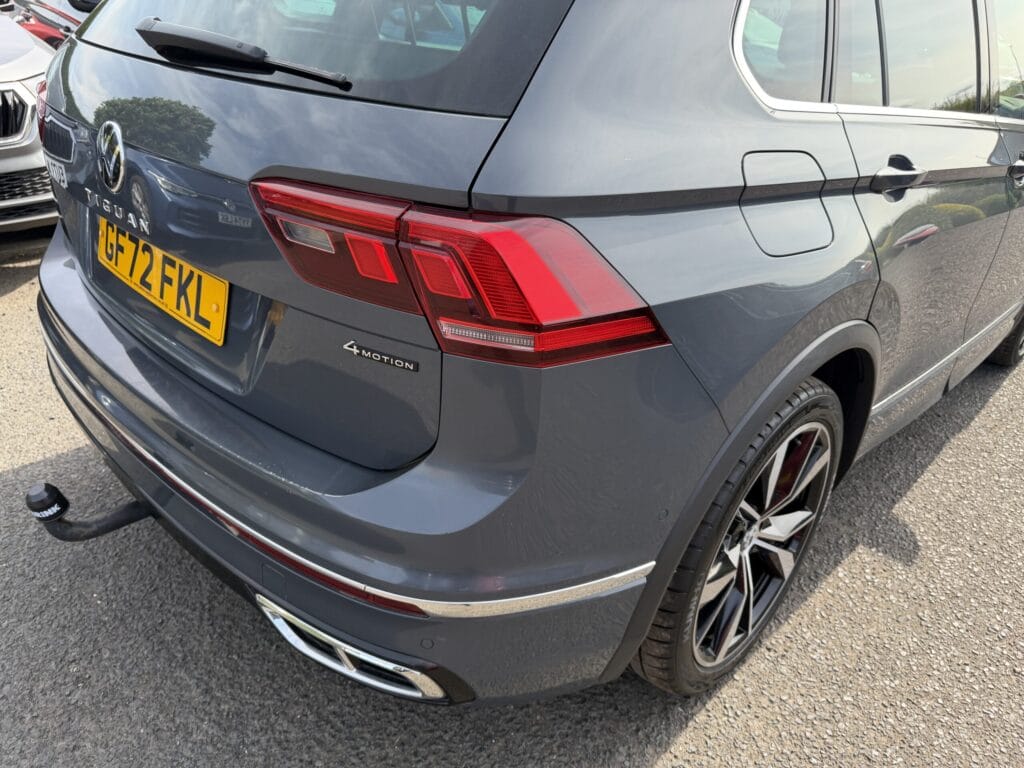 2022 Volkswagen Tiguan 2.0 TDI 4Motion R-Line 5dr DSG Euro 6