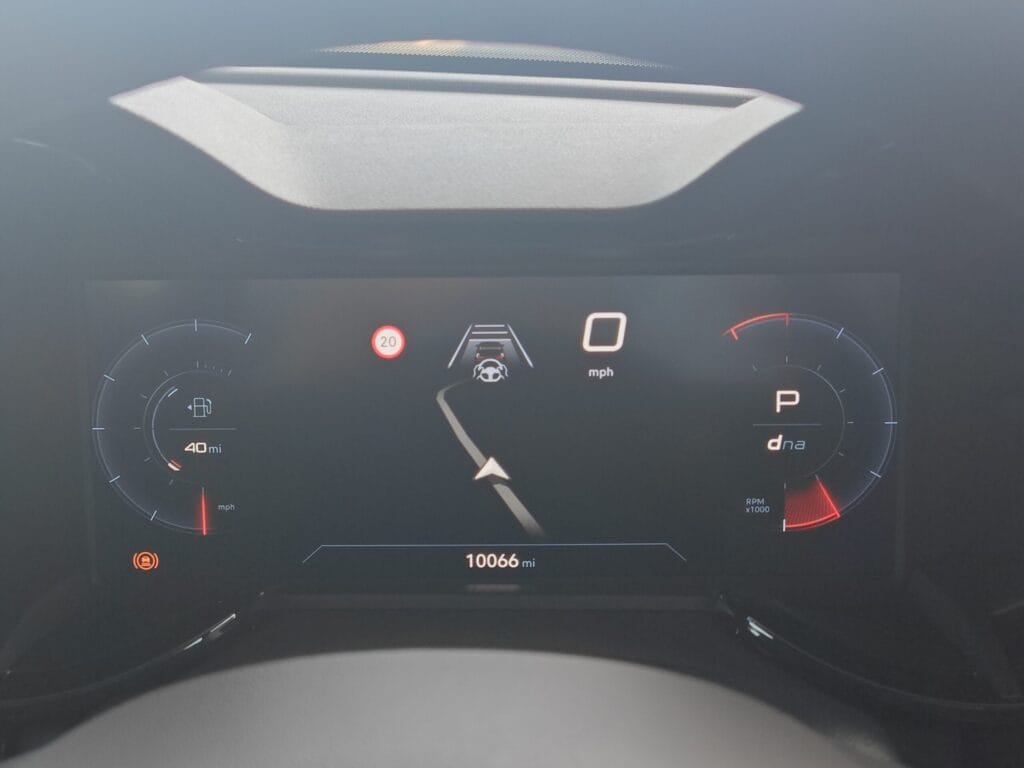 2026 Alfa Romeo Junior 1.2 Turbo Ibrida 5dr Auto [Technology/Premium]