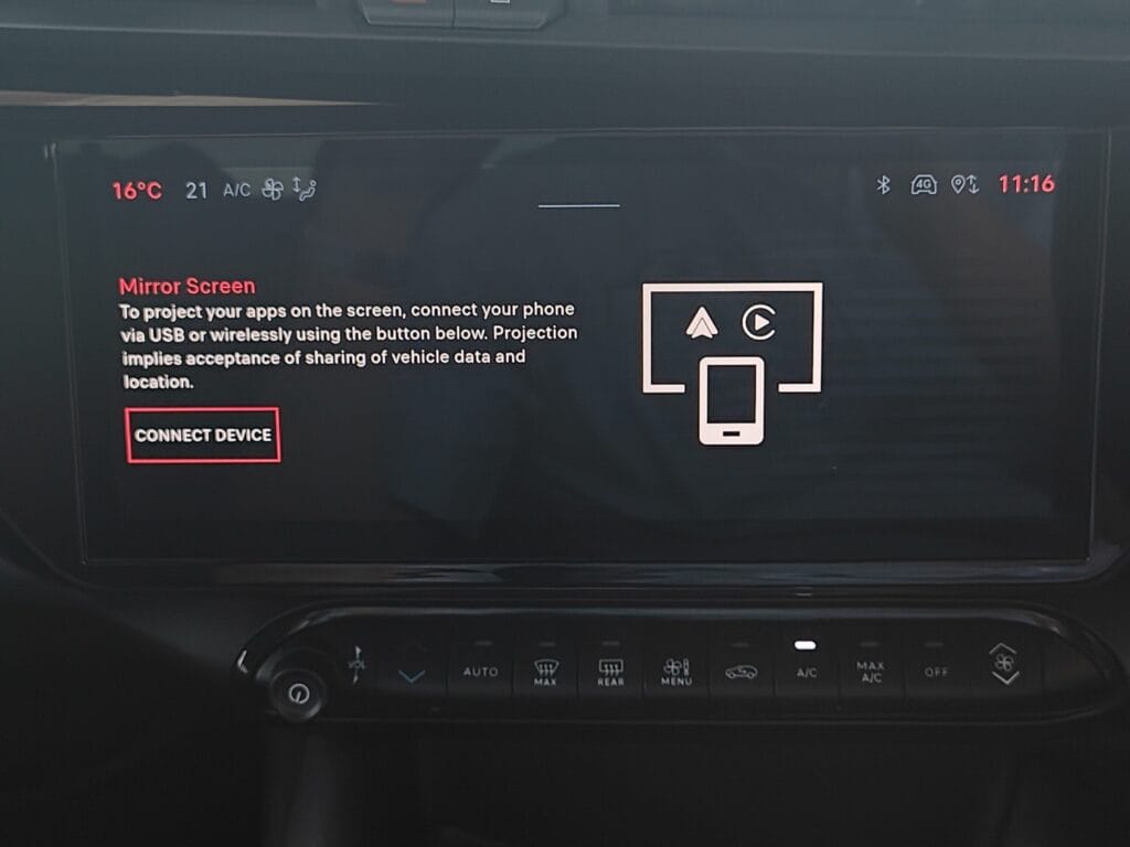 2026 Alfa Romeo Junior 1.2 Turbo Ibrida 5dr Auto [Technology/Premium]