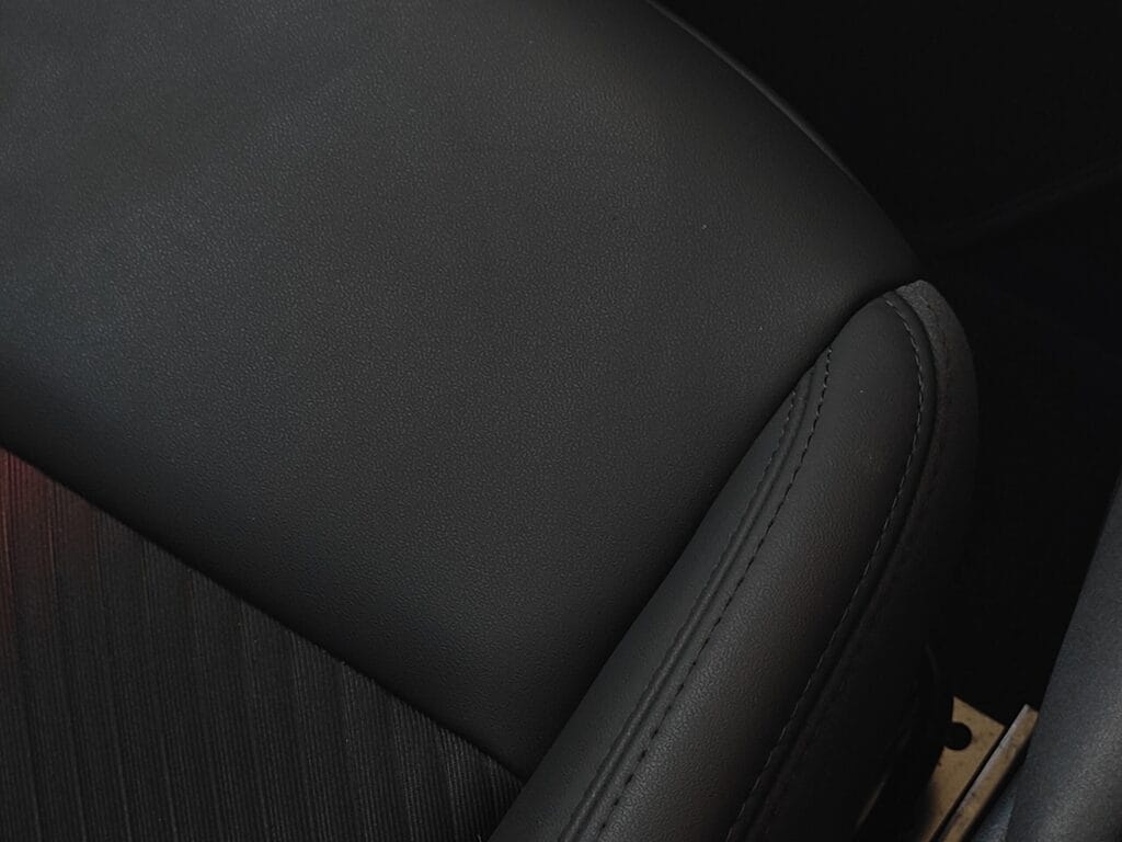 2026 Alfa Romeo Junior 1.2 Turbo Ibrida 5dr Auto [Technology/Premium]