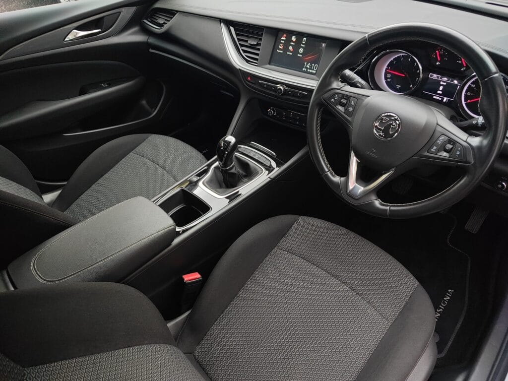 2017 Vauxhall Insignia 1.5T ecoTec Design 5dr