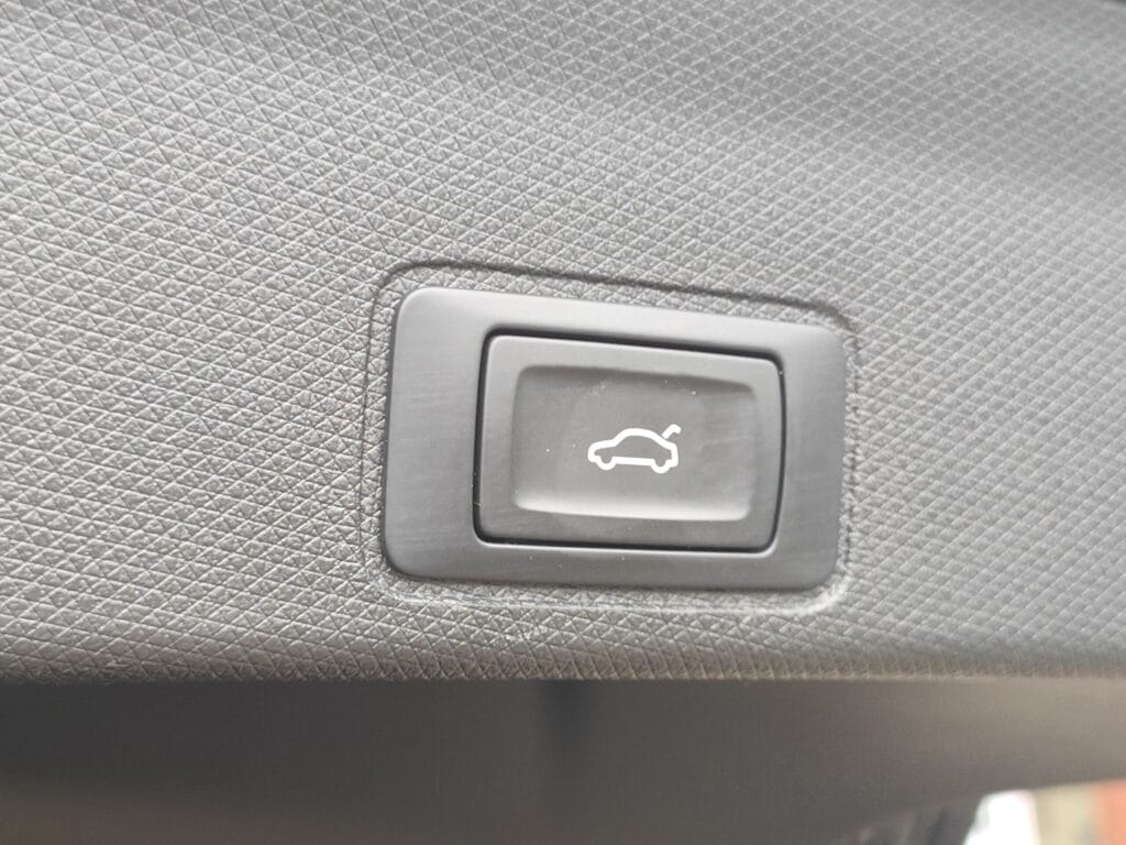2025 CUPRA TERRAMAR 1.5 eHybrid 272 VZ2 5dr DSG