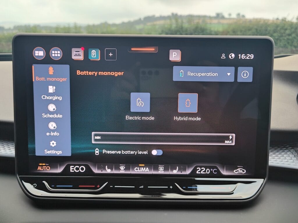 2025 CUPRA TERRAMAR 1.5 eHybrid 272 VZ2 5dr DSG
