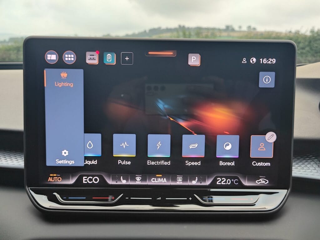 2025 CUPRA TERRAMAR 1.5 eHybrid 272 VZ2 5dr DSG