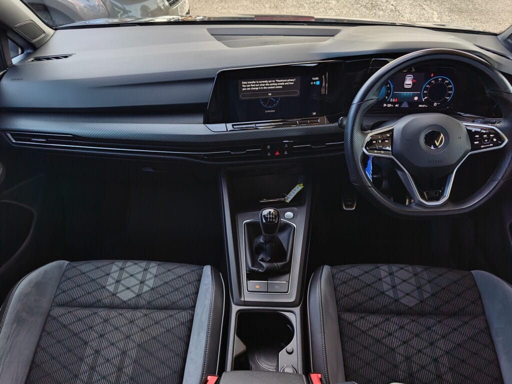 2022 Volkswagen Golf 1.5 TSI R-Line 5dr