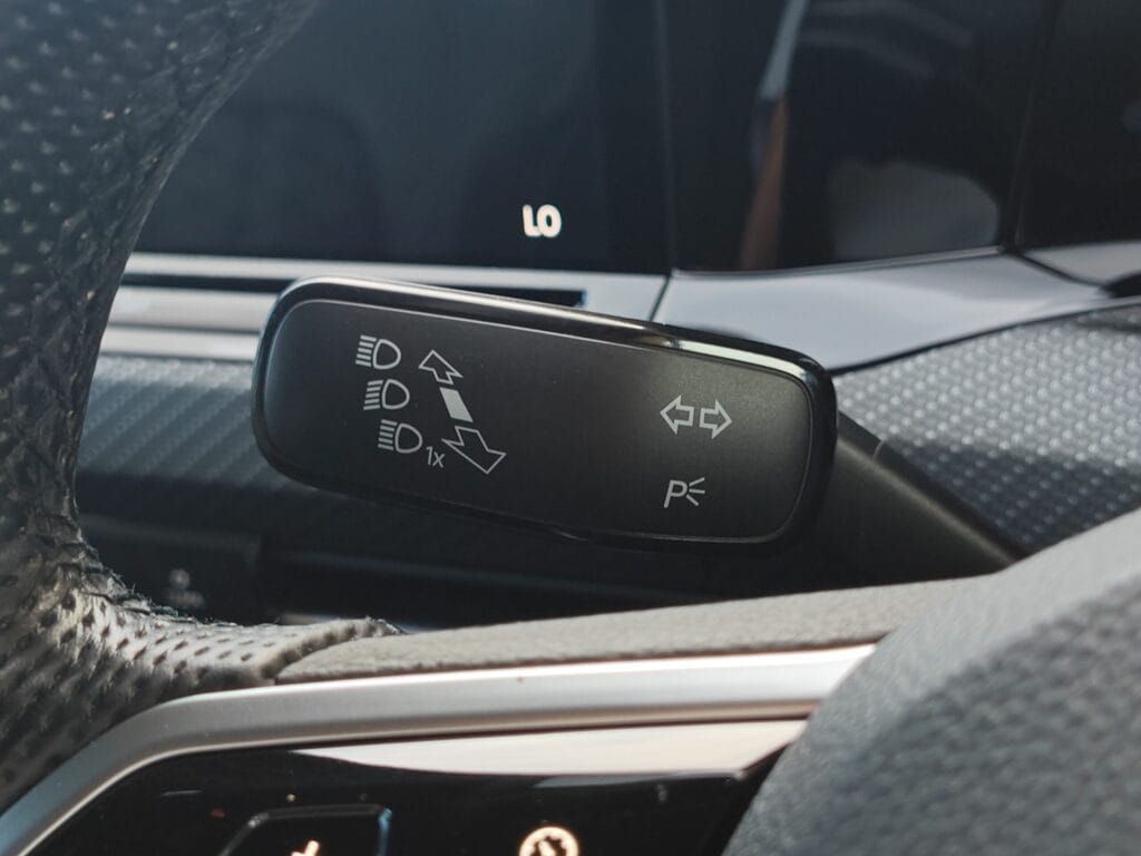 2022 Volkswagen Golf 1.5 TSI R-Line 5dr