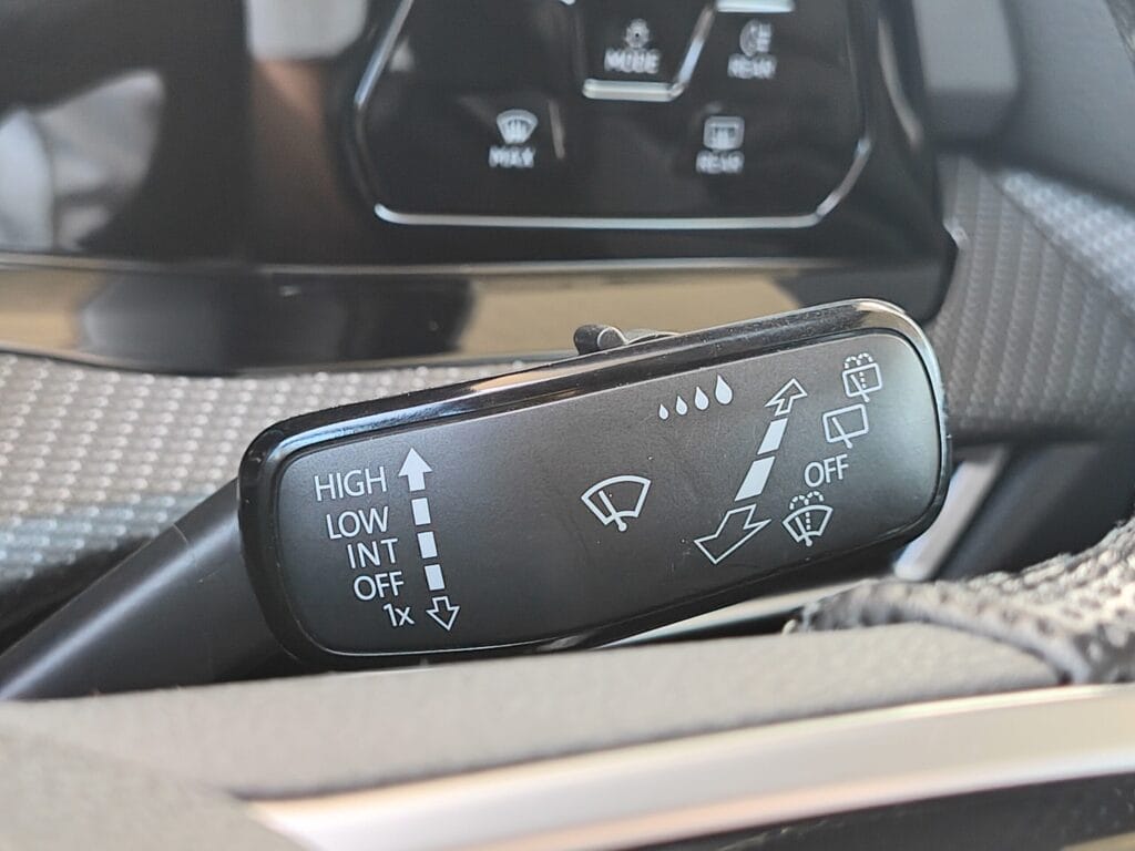 2022 Volkswagen Golf 1.5 TSI R-Line 5dr