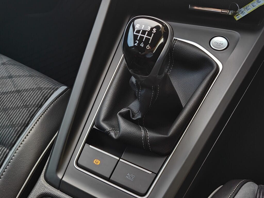 2022 Volkswagen Golf 1.5 TSI R-Line 5dr
