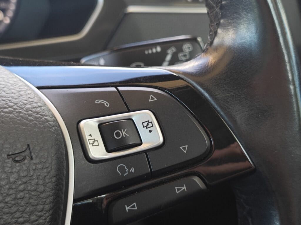 2017 Volkswagen Tiguan 2.0 TDi 150 4Motion SEL 5dr