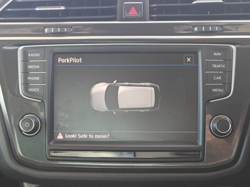 2017 Volkswagen Tiguan 2.0 TDi 150 4Motion SEL 5dr